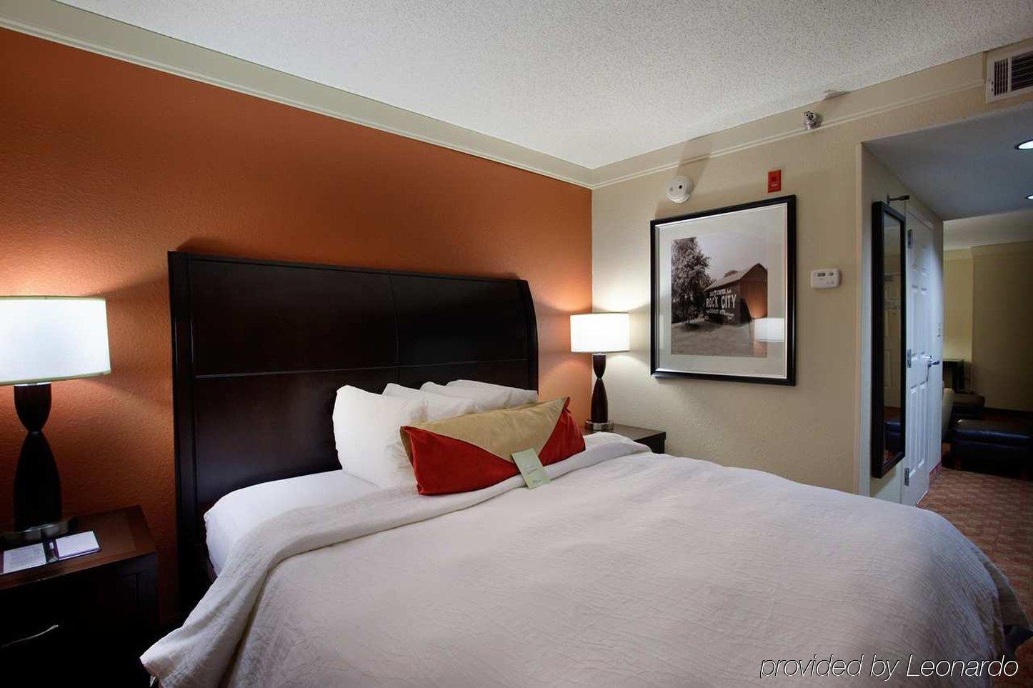 Hilton Garden Inn Chattanooga Downtown Phòng bức ảnh